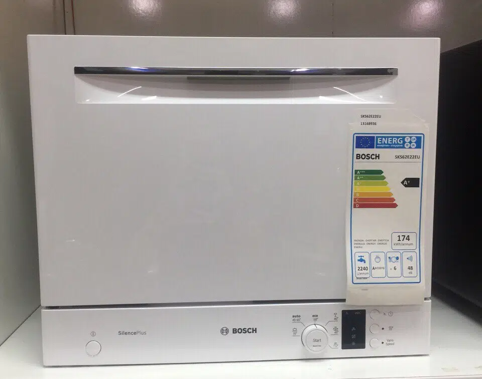 1may rua bat bosch SKS62E22EU