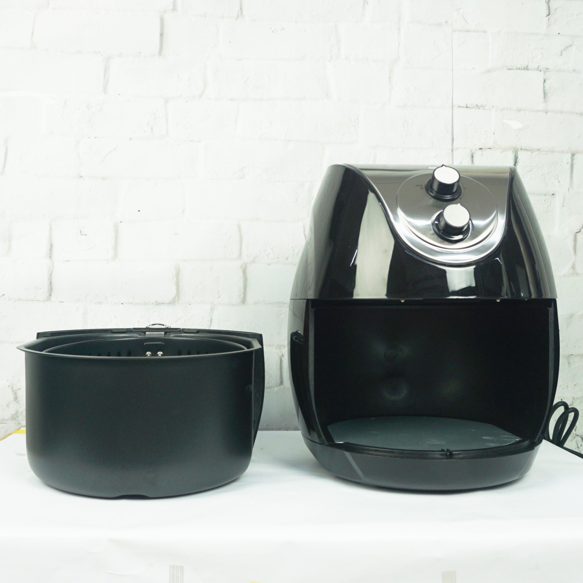 Nồi chiên không dầu Sharp S-070