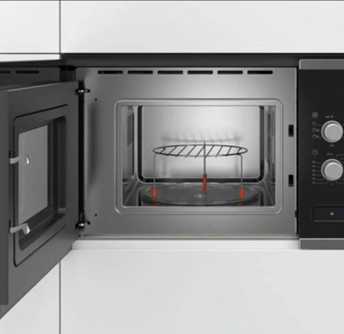 Thiết kế hiện đại của lò vi sóng Bosch BEL520MS0K