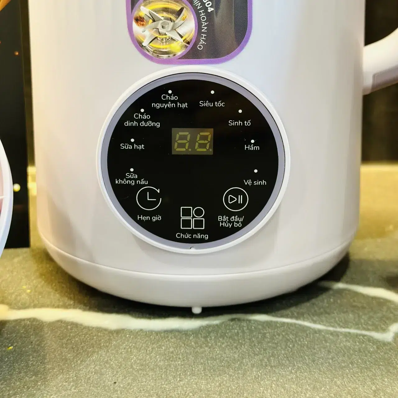 May lam sua hat Unie UMB10 14