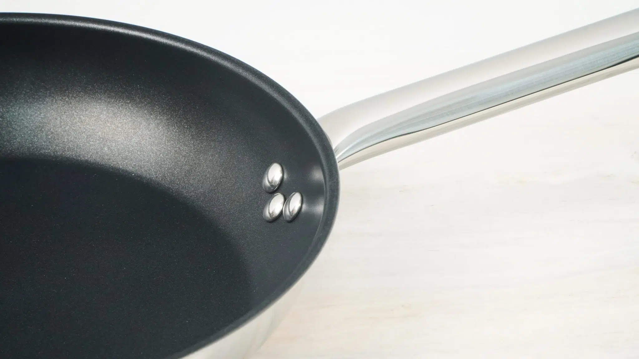 CHẢO TỪ 3 LỚP CHEFS EH-FRY280- 28CM - ĐIỆN MÁY IBUYS