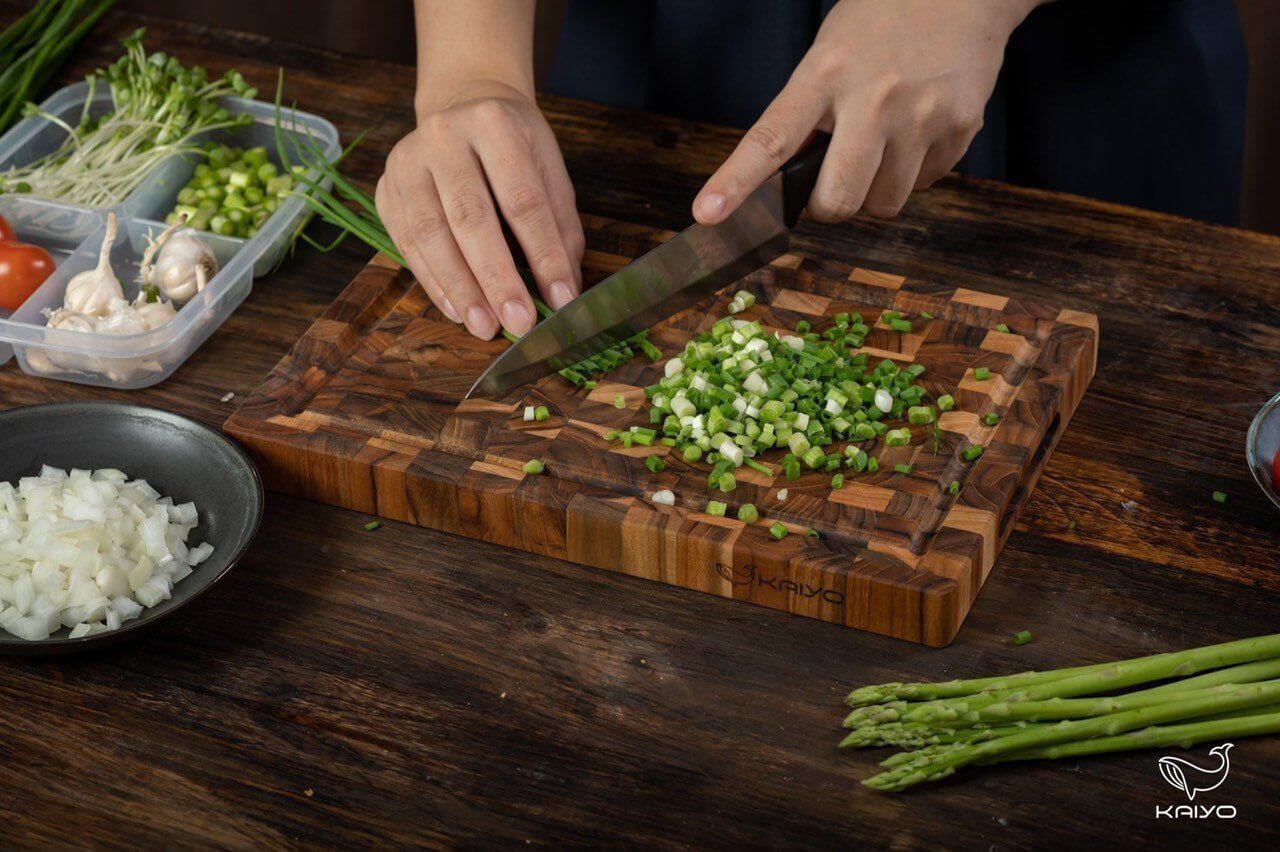 thot go Teak Kaiyo DC04 Dien may IBUYS 3