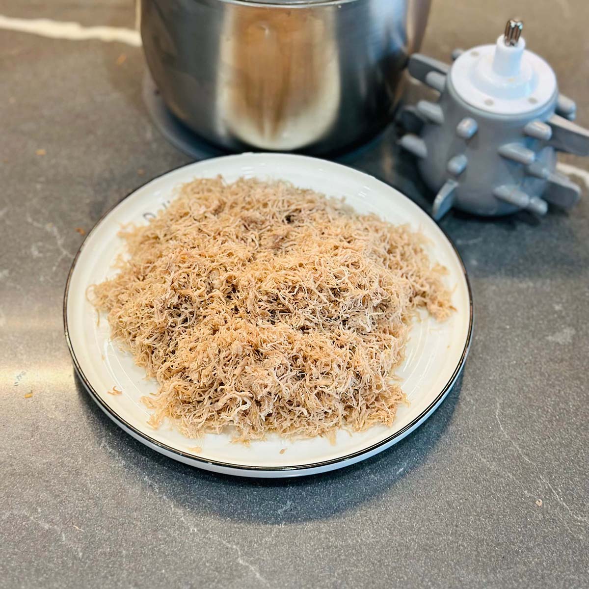 May xay thit UNIE UE 226 8