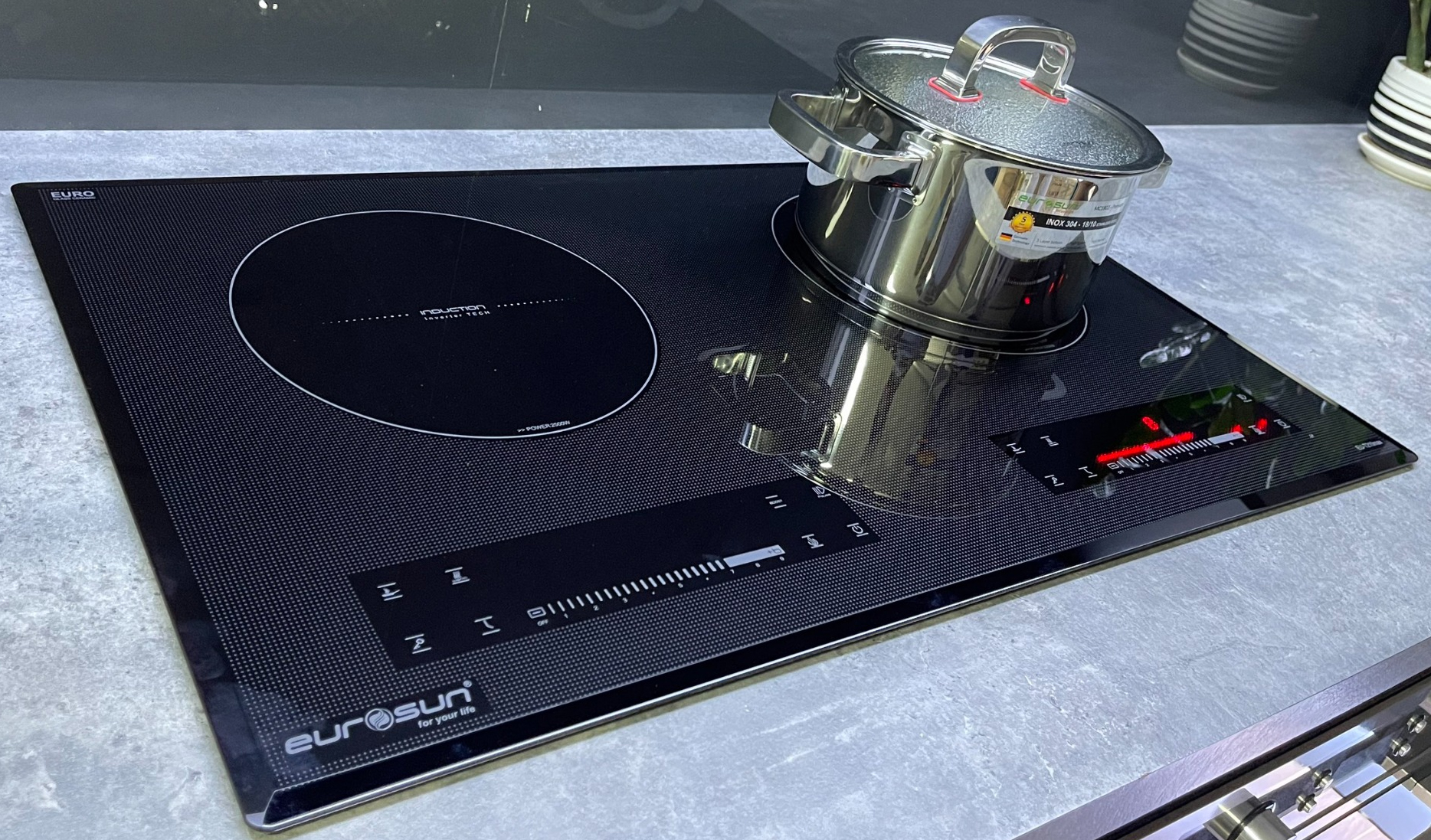 Bếp từ Eurosun EU-T210Max