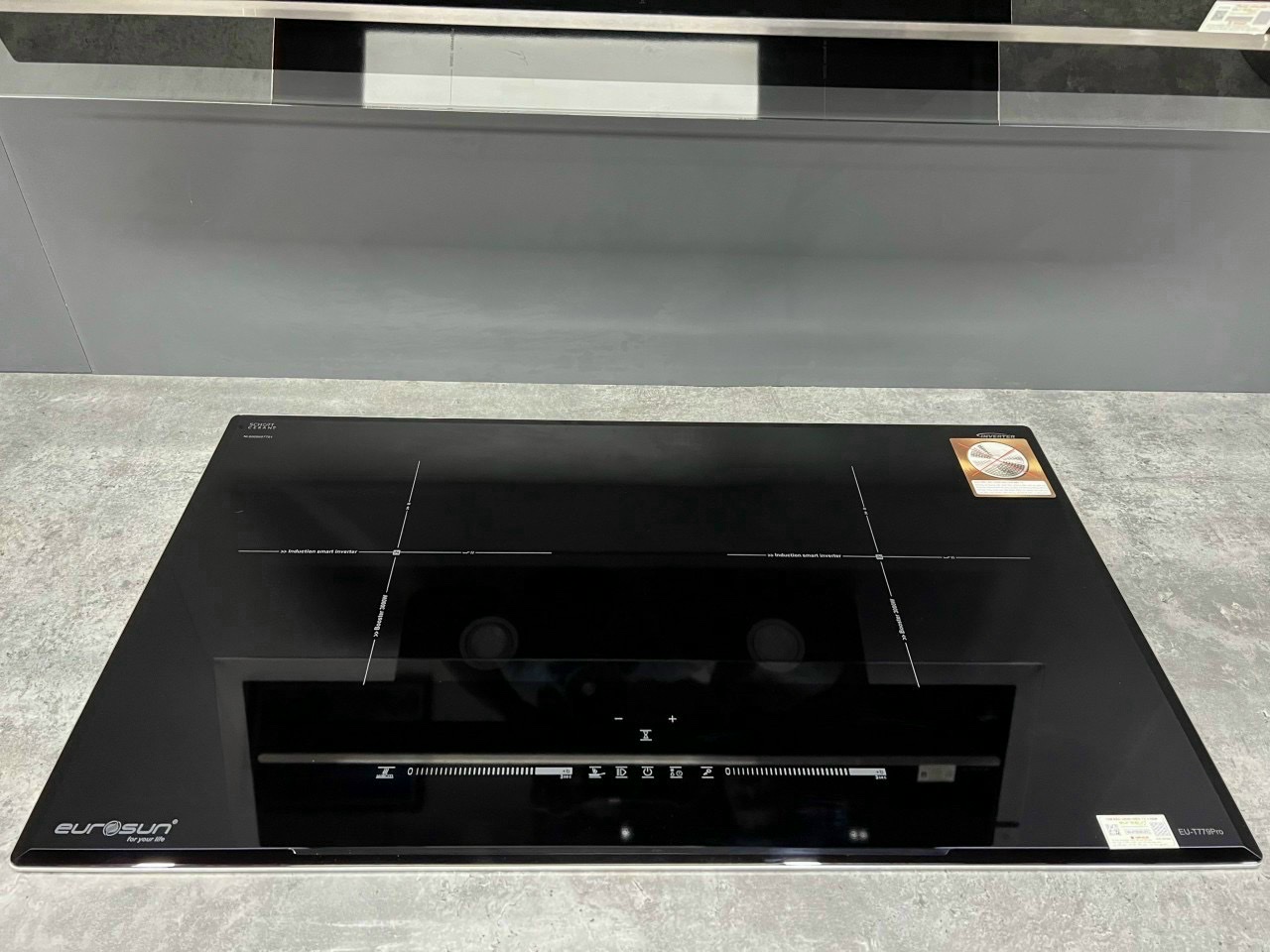 Bếp từ Eurosun EU-T779Pro