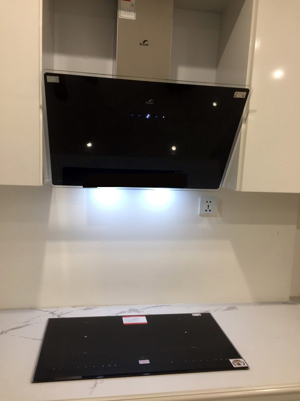 Máy hút mùi Bauer BS 70ESI