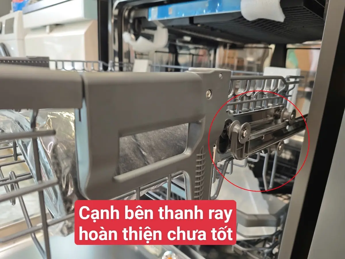 Máy rửa bát LG - thanh ray hoàn thiện 