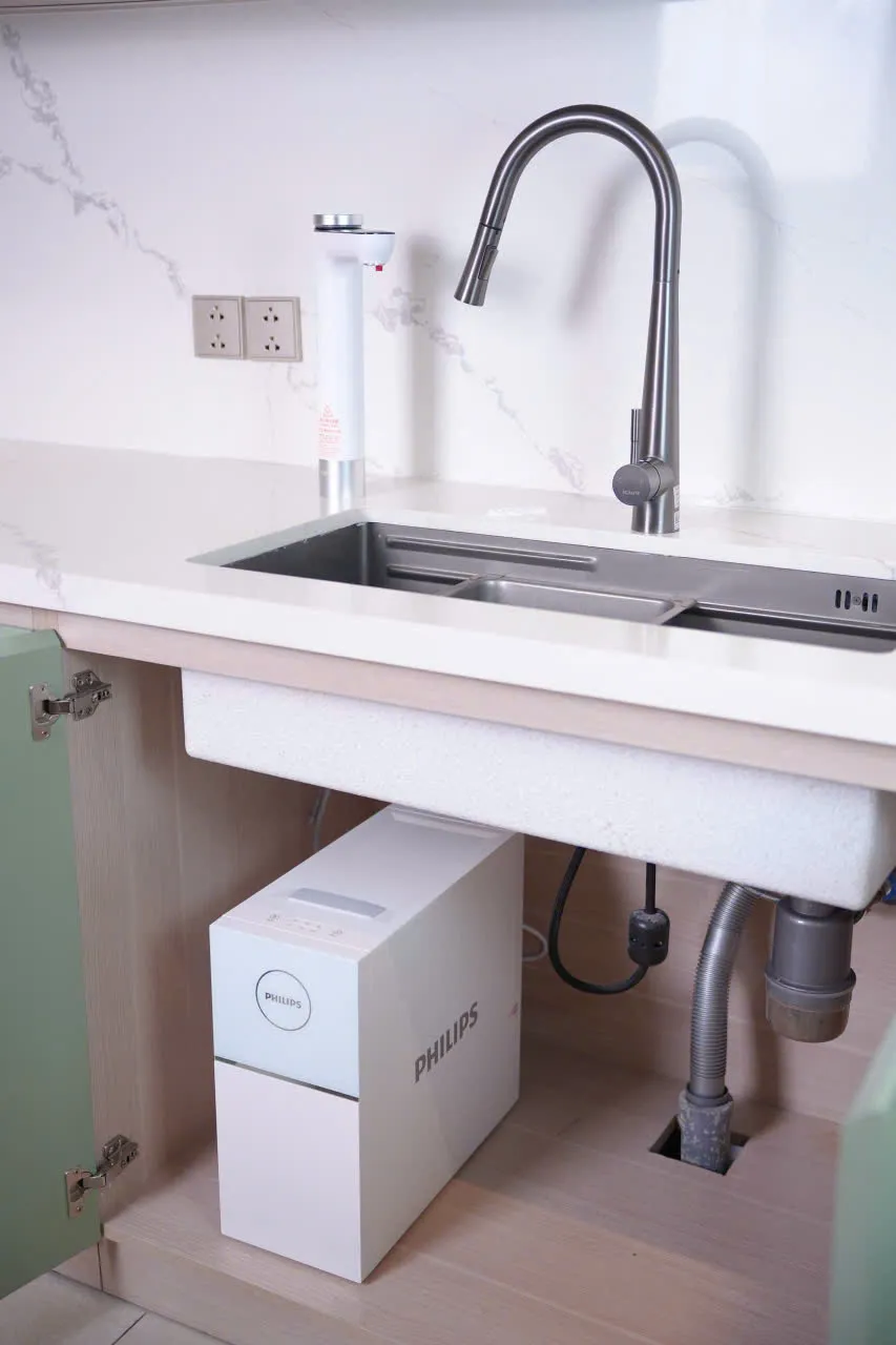 May loc nuoc Philips AUT7005 8