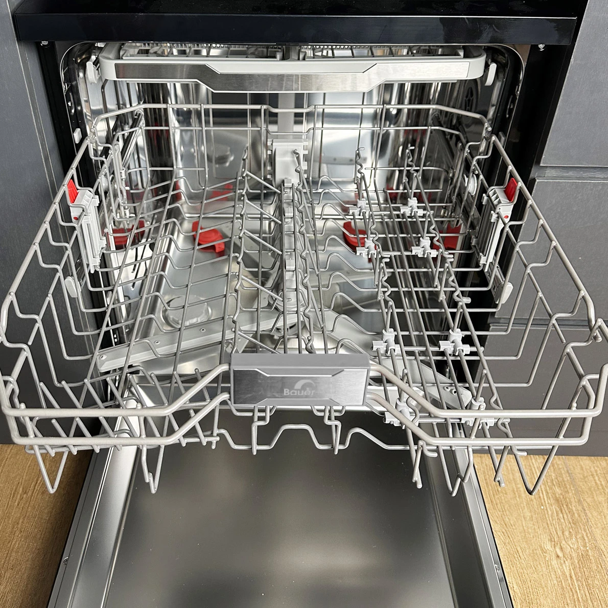 MAY RUA BAT BAUER SBW16BEU15F SUPERAI anh thuc te may rua bat thong minh 15 bo kinh den bauer sbw16beu15f superai 11