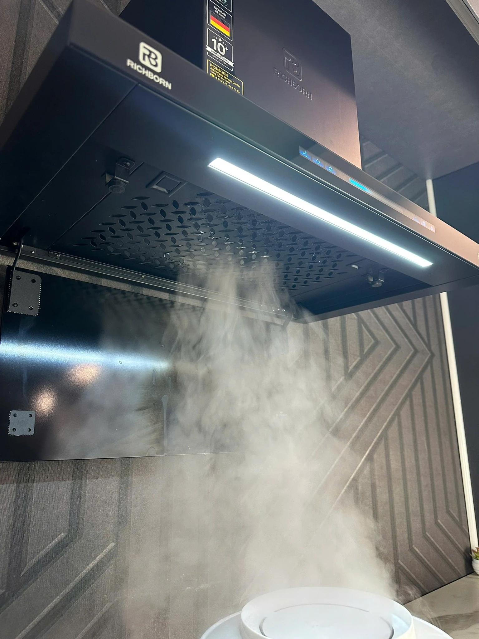 may hut mui richborn rhts 7x8d 7