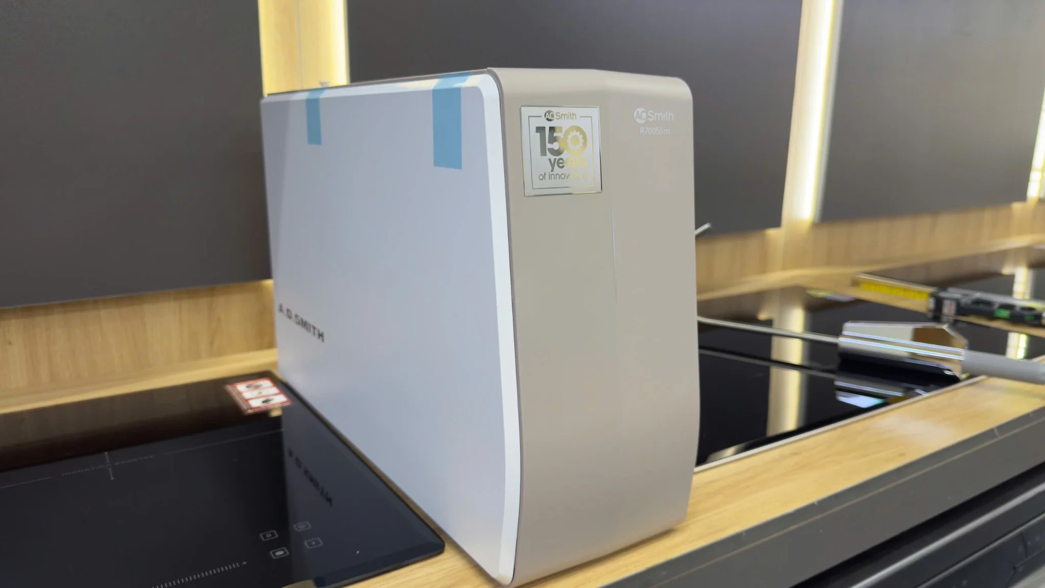 MÁY LỌC NƯỚC A.O SMITH R700SLIM 37 Máy lọc nước A.O Smith R700Slim