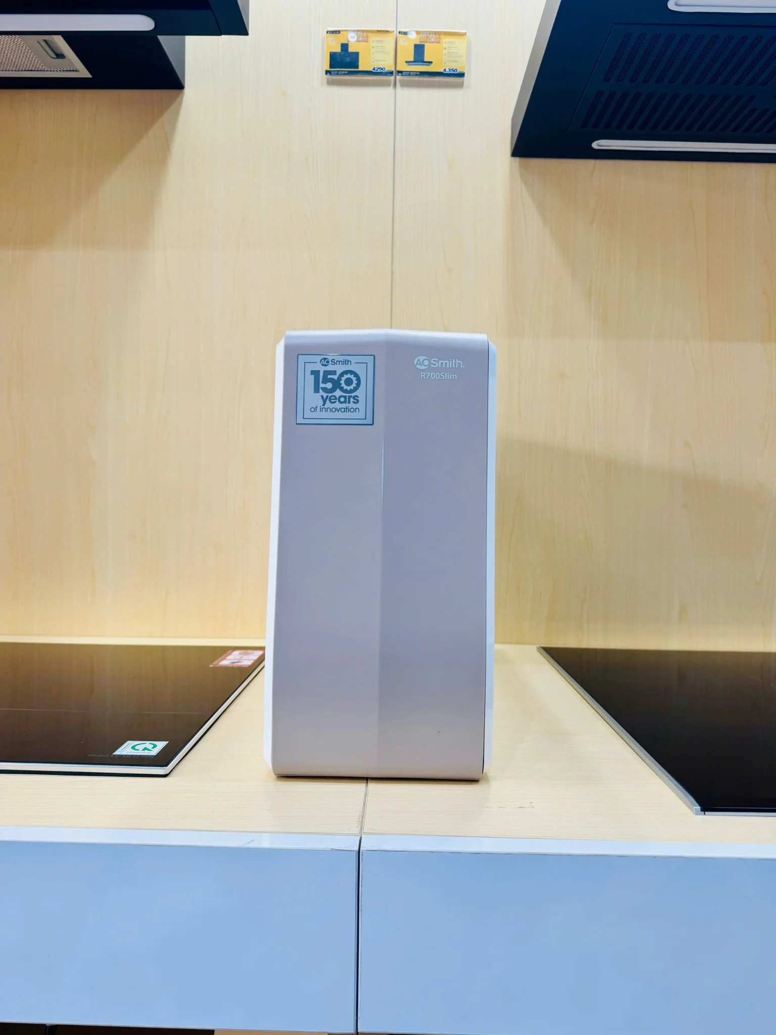 May loc nuoc A.O Smith R700Slim Anh thuc te 11