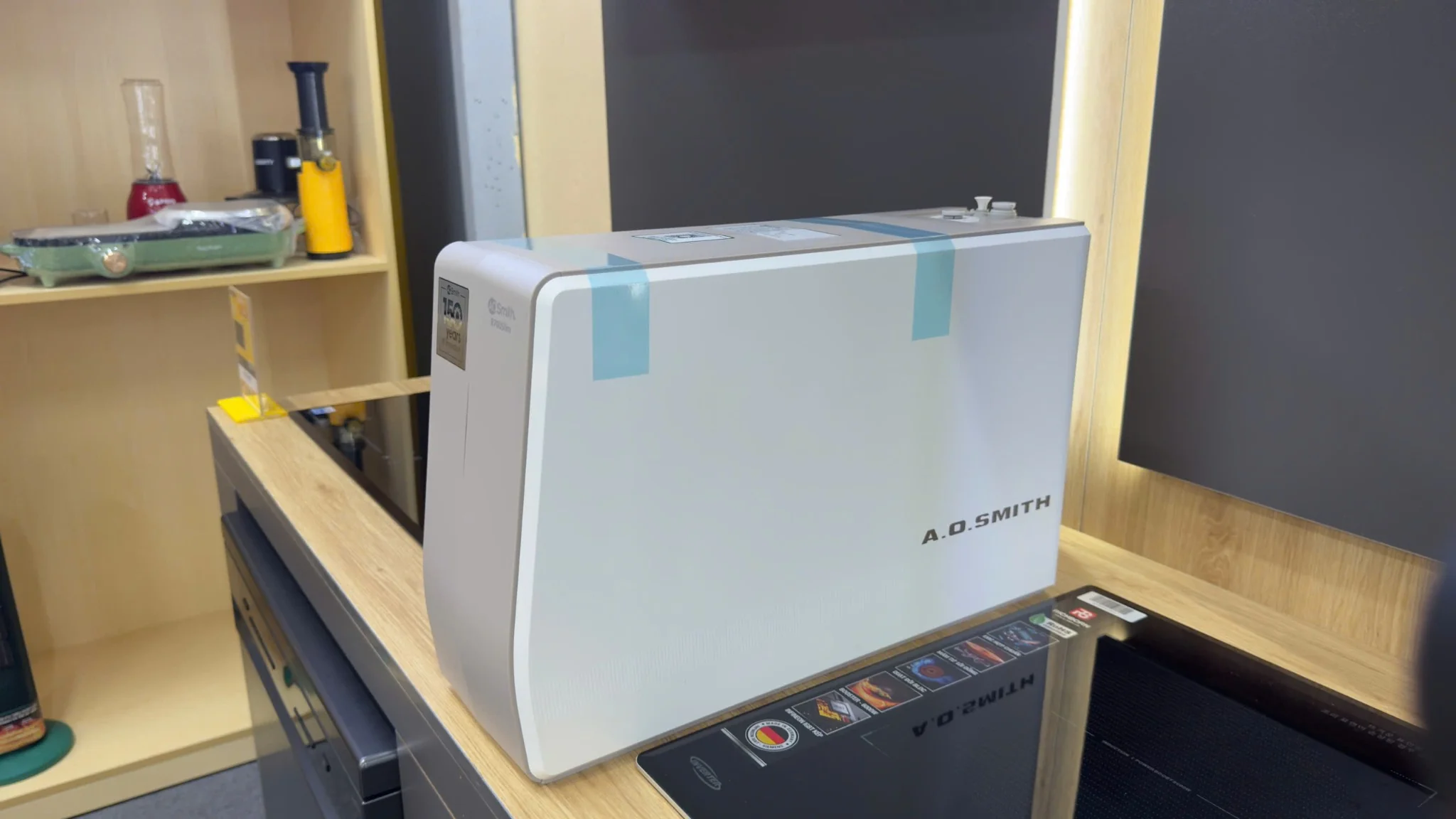 May loc nuoc A.O Smith R700Slim Anh thuc te 17